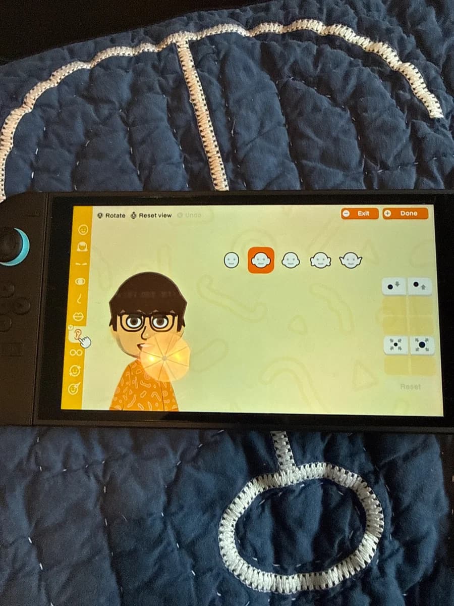 Rivers Cuomo Mii guide step 7
