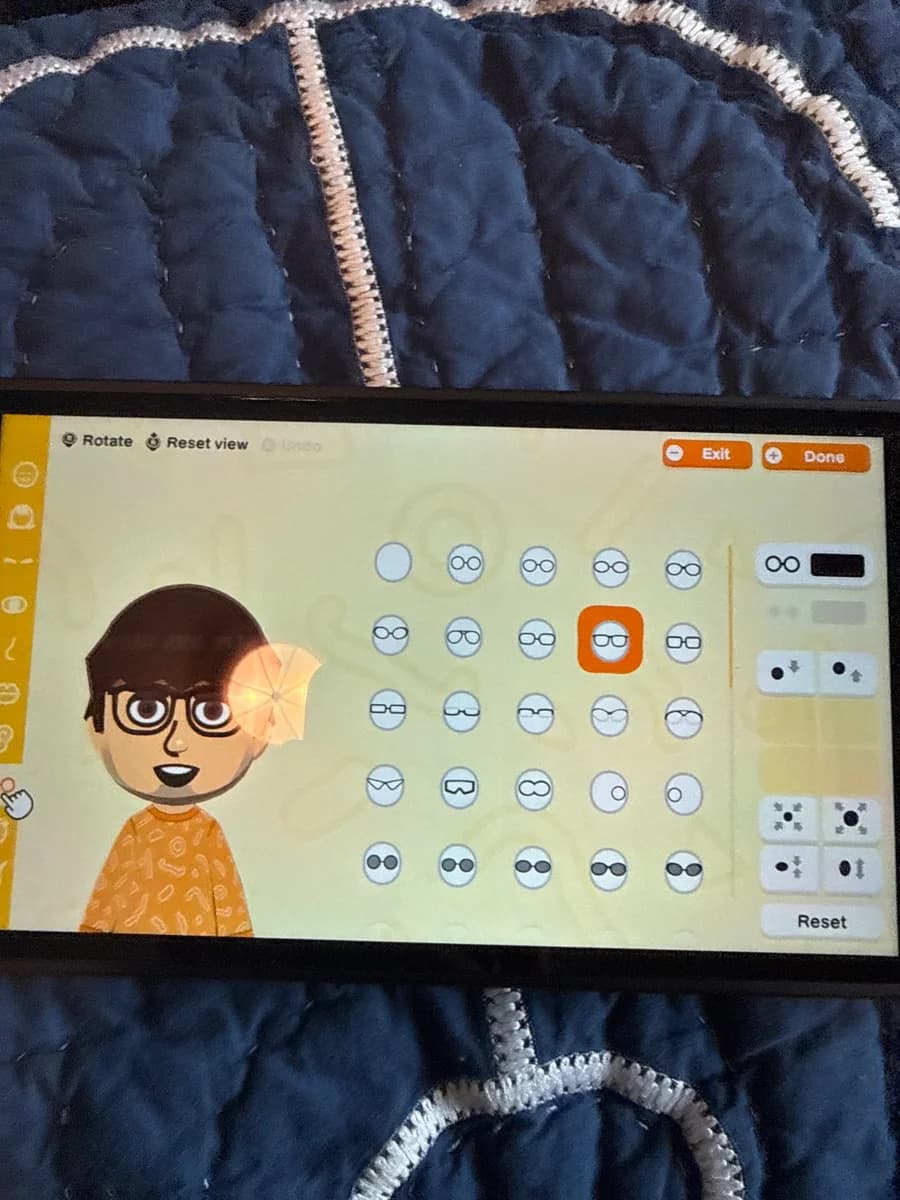 Rivers Cuomo Mii guide step 8
